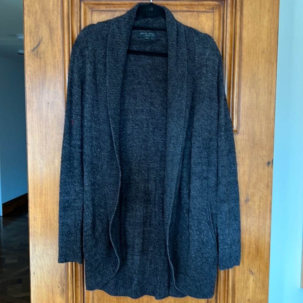 Barefoot Dreams Charcoal Grey Cozy sweater Size M